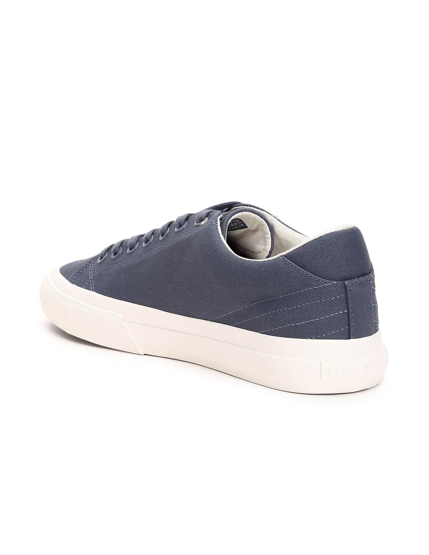 Buy Tommy Hilfiger Men Low Top Vulcanized Street Sneakers - NNNOW.com