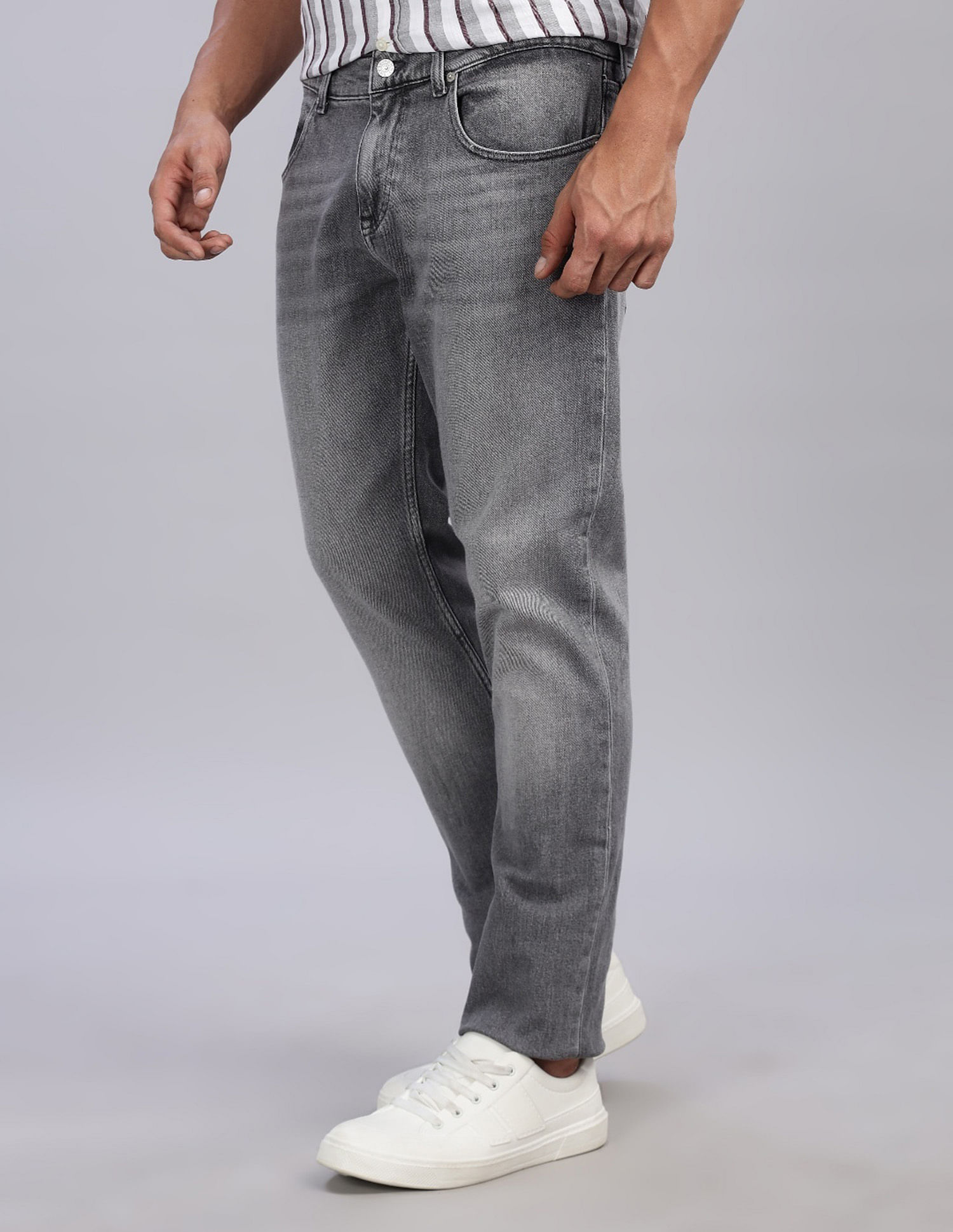 Tommy Hilfiger Light Washed Slim Fit Low Rise Jeans