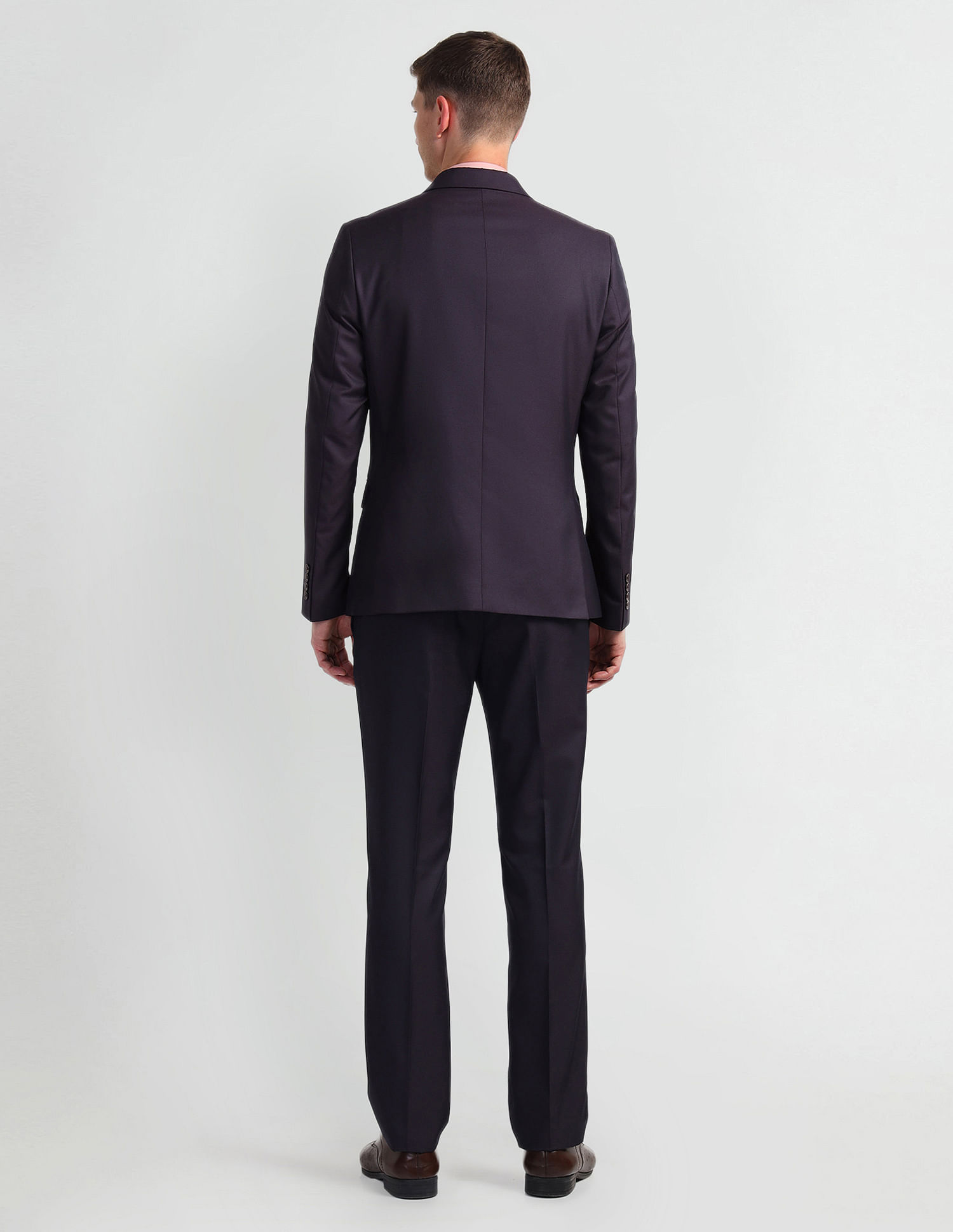 Arrow Dobby Three Piece Suit