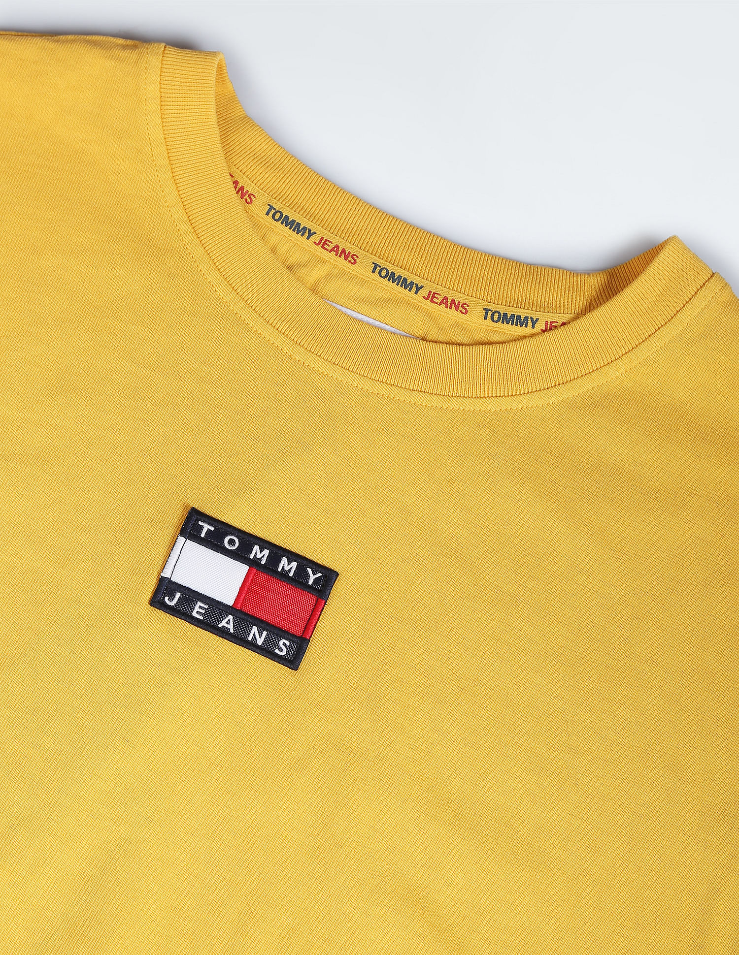 Tommy Hilfiger Transitional Organic Cotton  Logo Badge T-Shirt