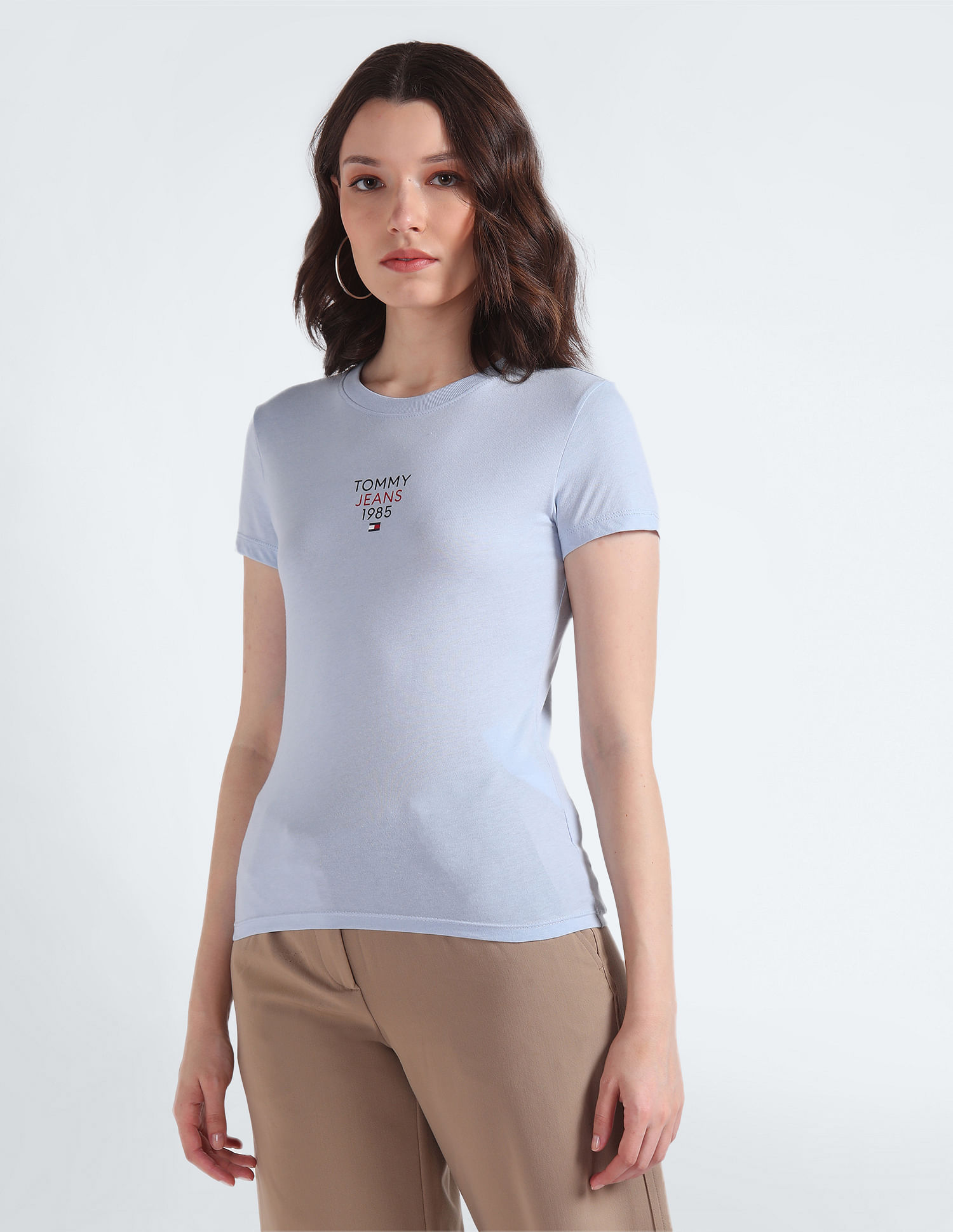 売れ筋商品|||トミーヒルフィガー Tシャツ レディース トップス SLIM ESSENTIAL LOGO TEE - Basic T-shirt - ecru トミーヒルフィガー レディース Tシャツ トップス SLIM