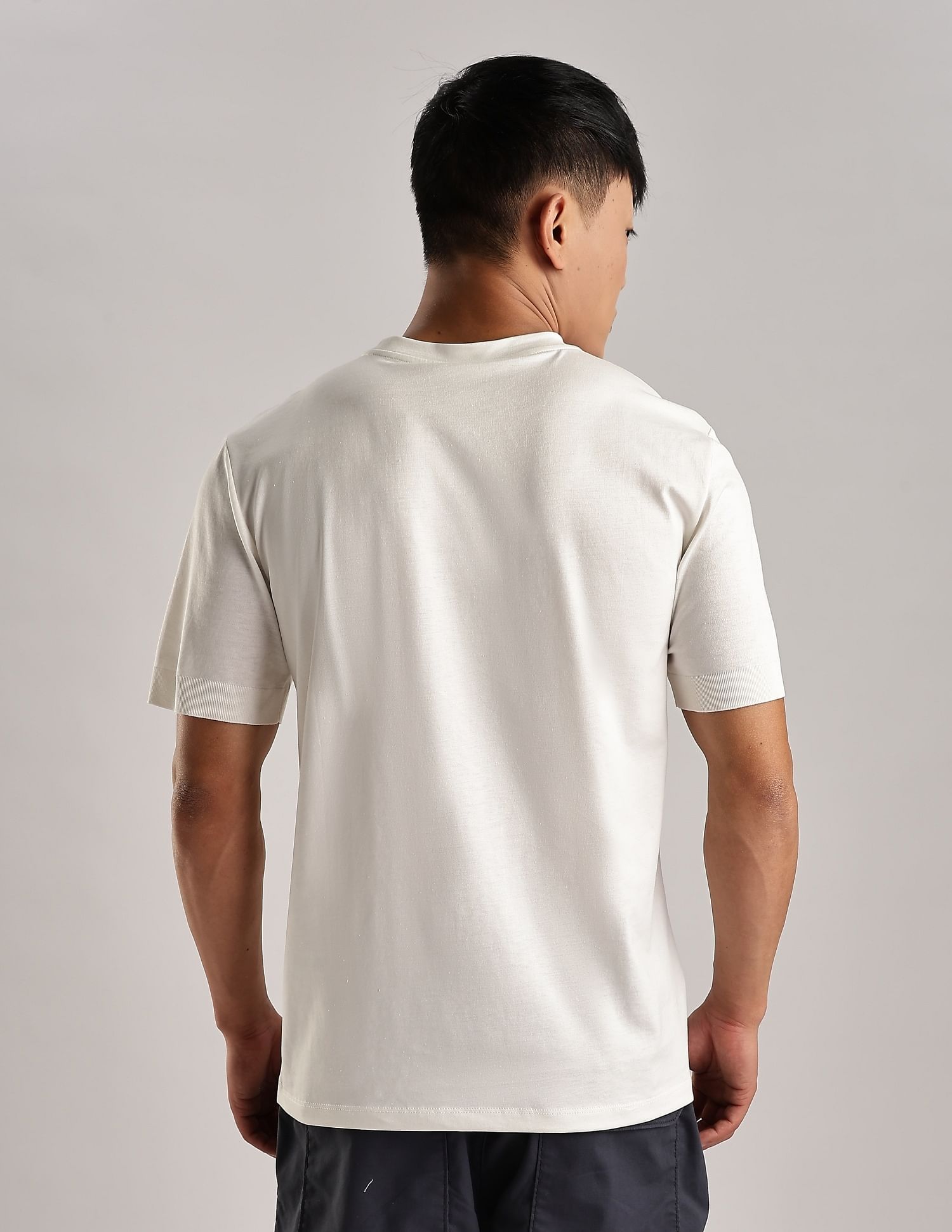 Calvin Klein Solid Regular-Fit Cotton T-Shirt