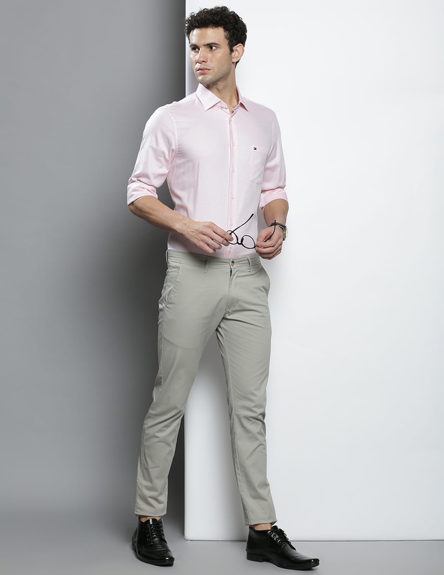 Buy Tommy Hilfiger Men Light Pink Luxury Heather Dobby Formal