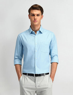 Arrow Textured Manhattan Slim Fit Shirt