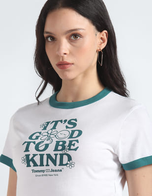 Buy Tommy Hilfiger Sustainable Cropped T-Shirt - NNNOW.com