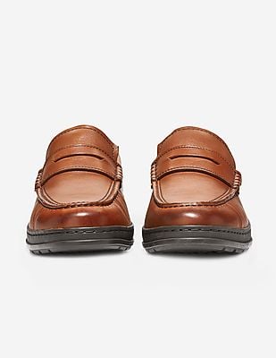 Buy Cole Haan Men Brown Hamlin Traveler Penny Loafer - NNNOW.com display picture 1