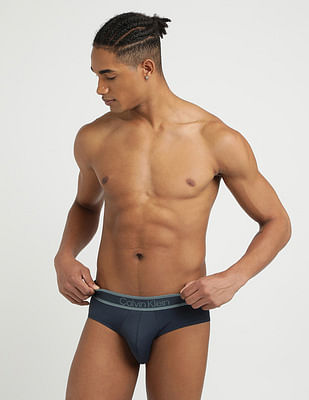 Calvin Klein Underwear Sustainable Solid Hip Briefs