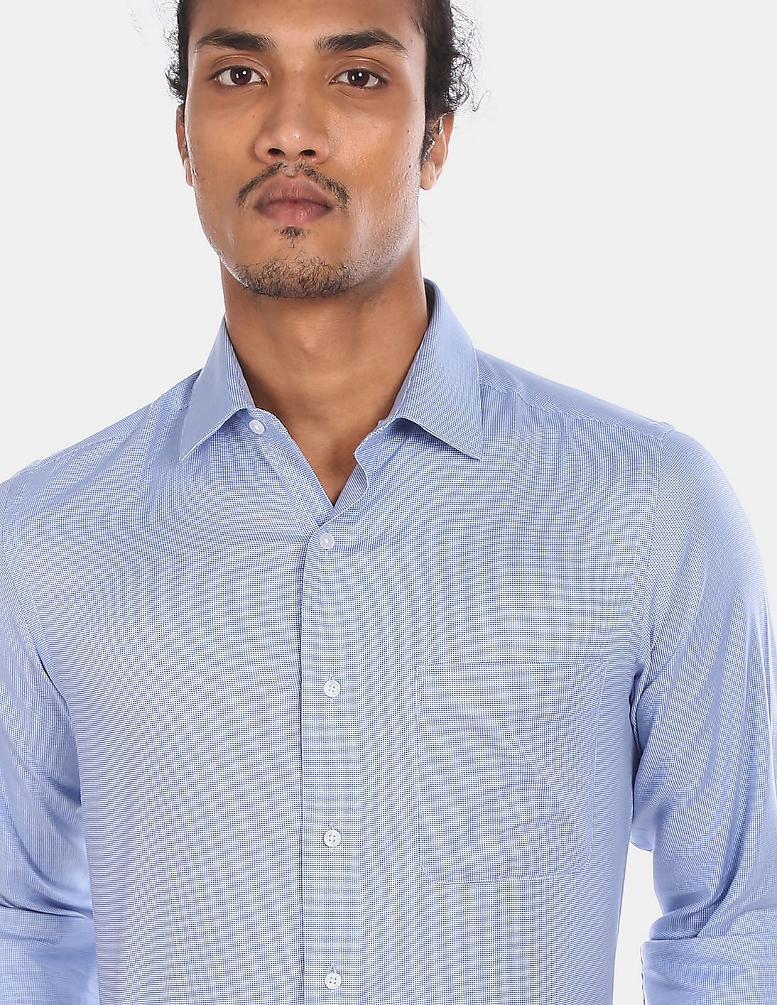 Buy Arrow Men Light Blue Spread Collar Patterned Formal Shirt - NNNOW.com