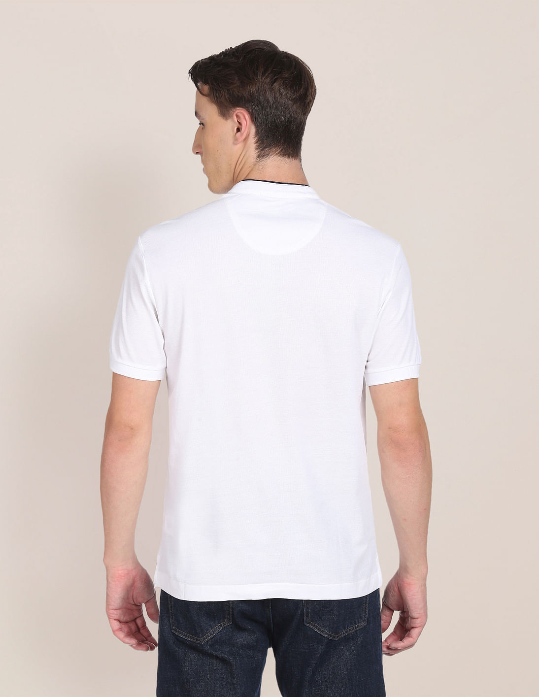 Buy U.S. Polo Assn. Men White Stylized Collar Solid Pure