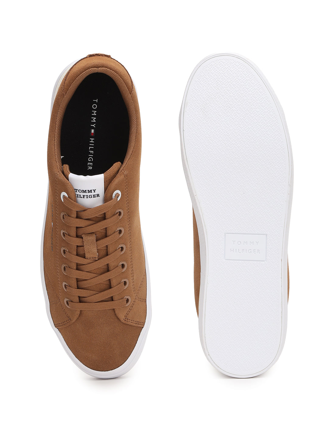 Buy Tommy Hilfiger Men Low Top Core Suede Sneakers - NNNOW.com display picture 1