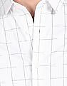 Calvin Klein Men White Spread Collar Check Casual Shirt