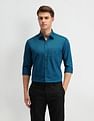 Arrow Solid Manhattan Slim Fit Shirt