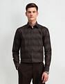 Arrow Tailored Fit Jaquard Shirt