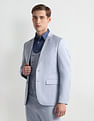 Arrow Graph Check Three Piece Suit
